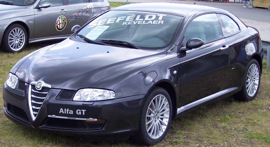 Foto: Autor desconocido (CC BY-SA 3.0, Wikimedia Commons) Alfa Romeo GT (2003–2010)